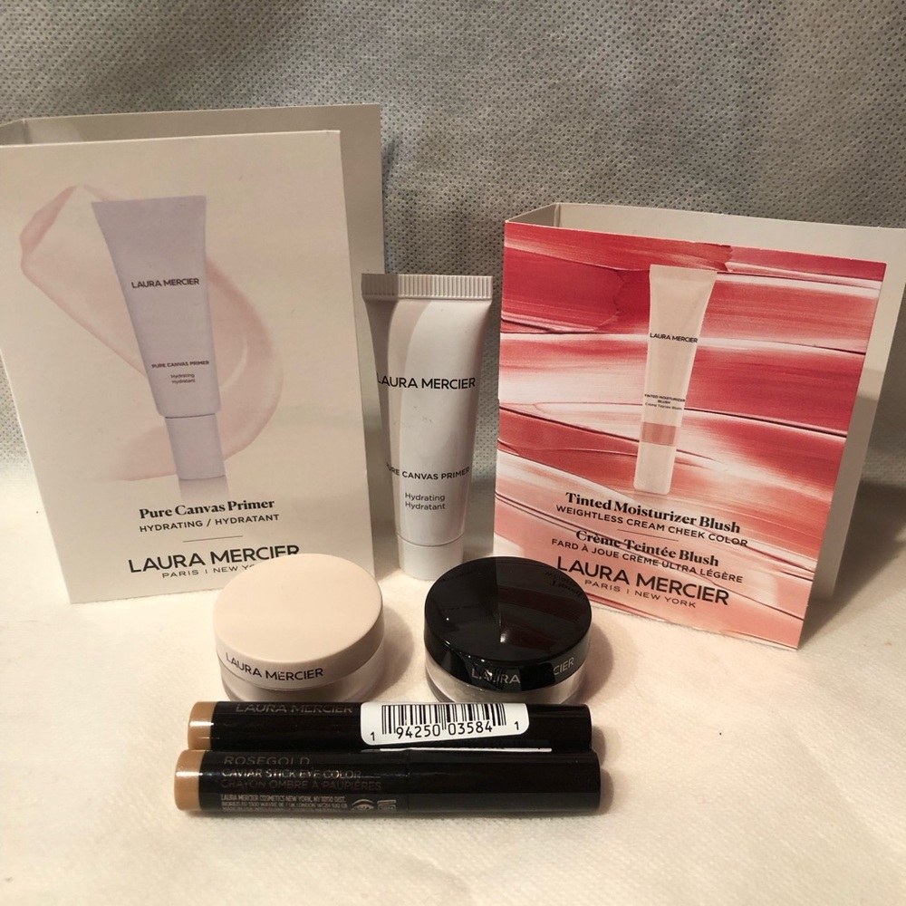 NWT 10 piece Laura Mercier super star favorites cosmetics set
